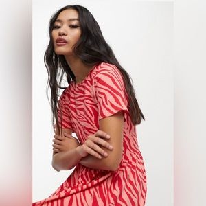 Wednesday girl relaxed midi smock dress in pink zebra